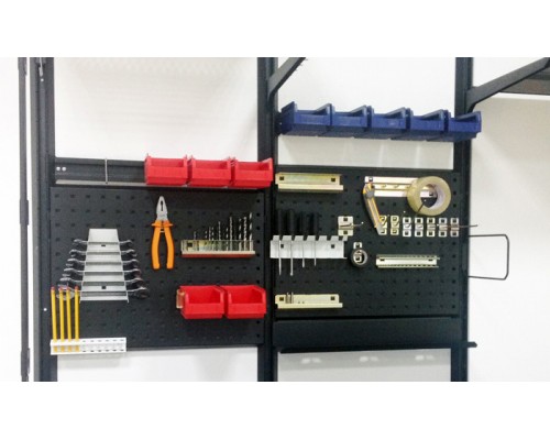 Система хранения инструмента в мастерскую с перфопанелями